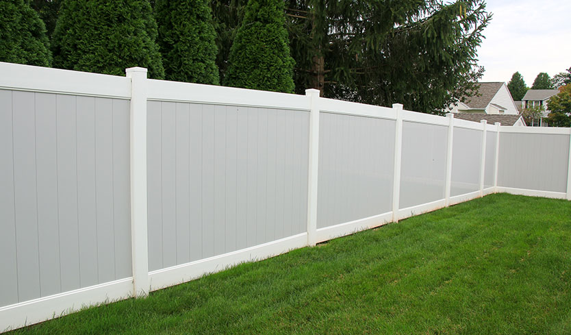 Newly built Timber Hampton style fence on residential property.