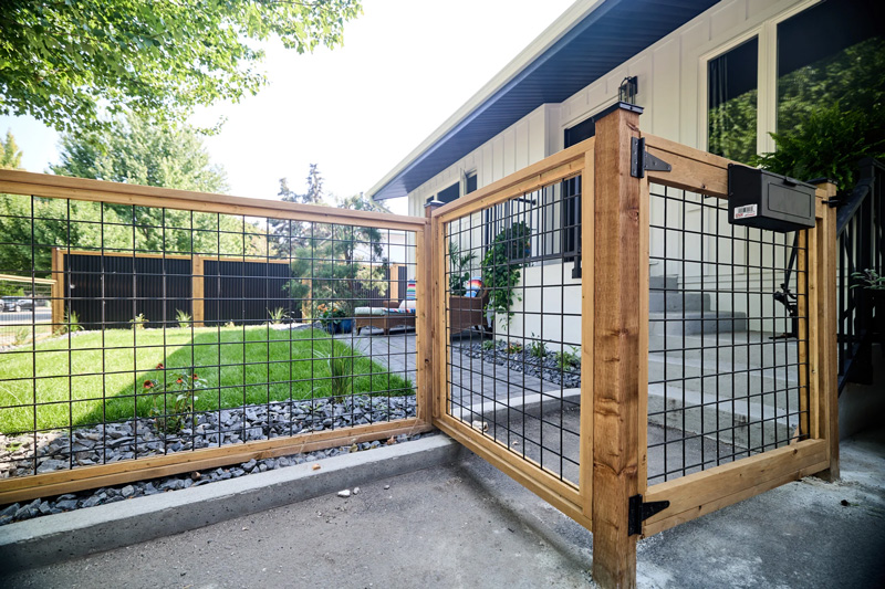 Newly built bullwire fence built on residential property